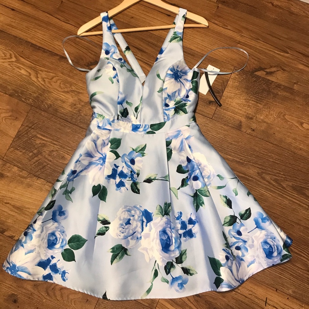 NWT Floral Print Fit and Flare/Homecoming Dress